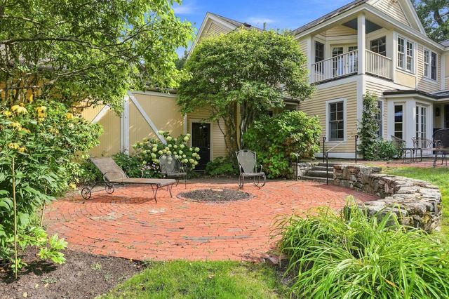 42 Adams Street, Lexington, MA 02420