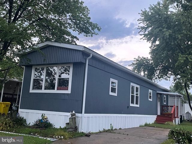 129 COVERED WAGON RD., Middle River, MD 21220