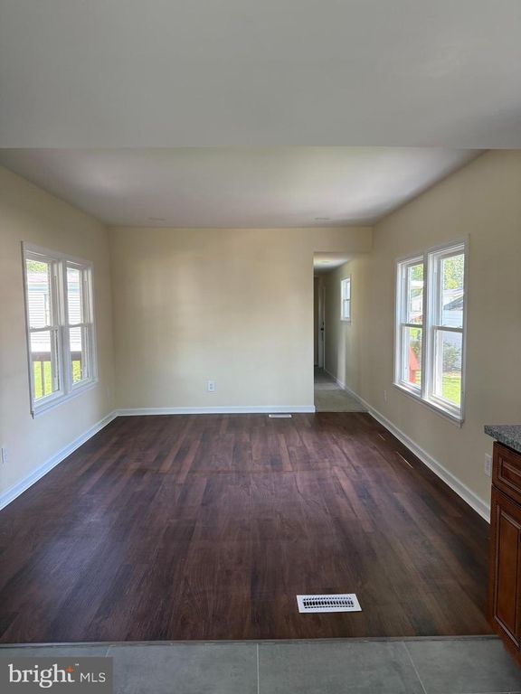 129 COVERED WAGON RD., Middle River, MD 21220