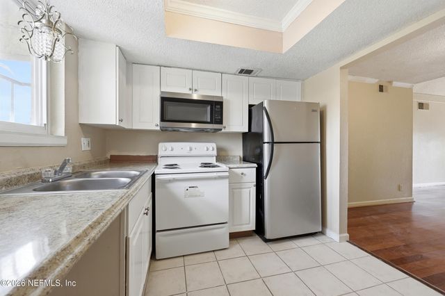 6654 BELL TOWER Court 2, Jacksonville, FL 32217