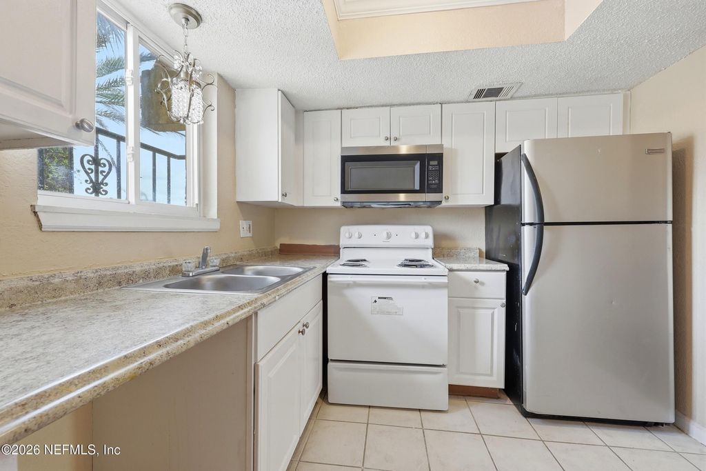 6654 BELL TOWER Court 2, Jacksonville, FL 32217