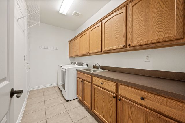 9317 Grandview Drive, Denton, TX 76207