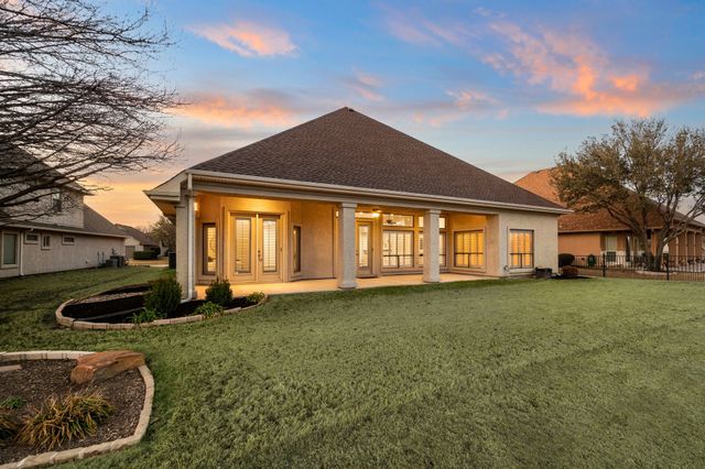 9317 Grandview Drive, Denton, TX 76207