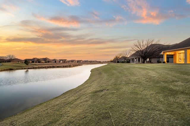 9317 Grandview Drive, Denton, TX 76207