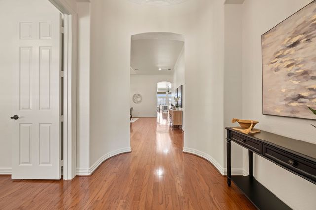 9317 Grandview Drive, Denton, TX 76207