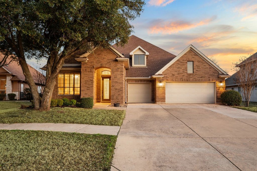 9317 Grandview Drive, Denton, TX 76207