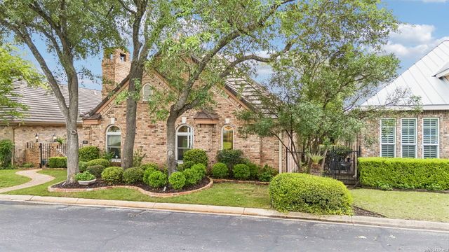 6 CENTURY GLN, San Antonio, TX 78257