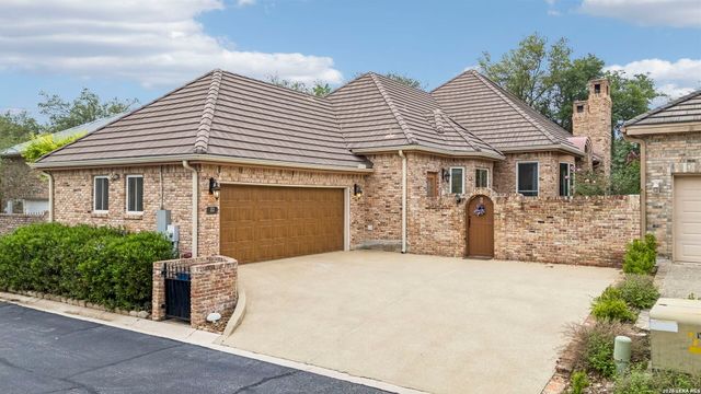 6 CENTURY GLN, San Antonio, TX 78257