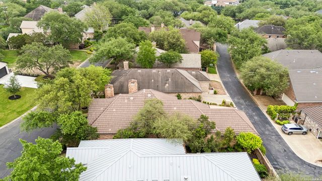 6 CENTURY GLN, San Antonio, TX 78257