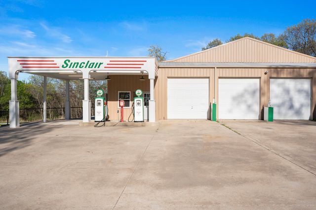 37108 S 4455 Road, Vinita, OK 74301