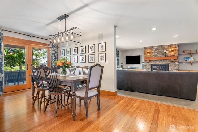 812 Sunrise Drive, Lynden, WA 98264