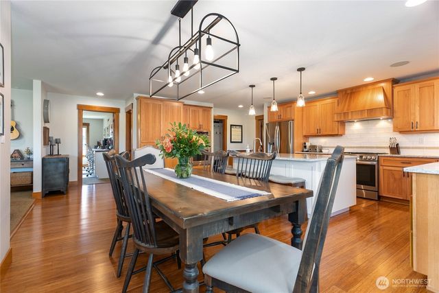 812 Sunrise Drive, Lynden, WA 98264