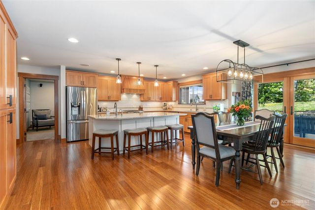 812 Sunrise Drive, Lynden, WA 98264