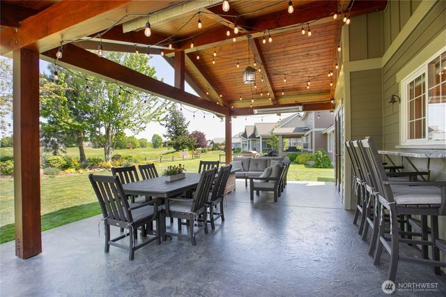 812 Sunrise Drive, Lynden, WA 98264