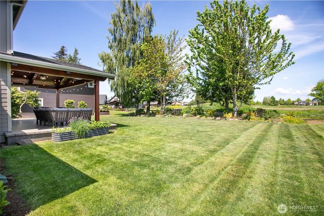 812 Sunrise Drive, Lynden, WA 98264