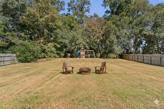 5609 Price Plantation Road, Baker, FL 32531