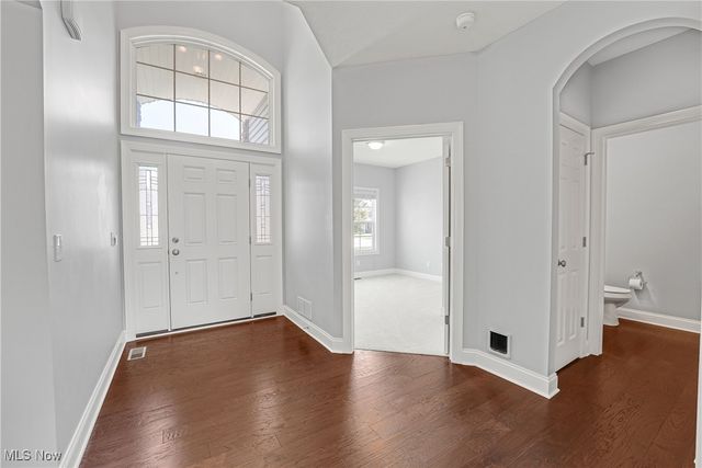 2962 Flossy Court, Willoughby, OH 44094