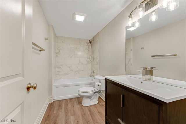 2962 Flossy Court, Willoughby, OH 44094