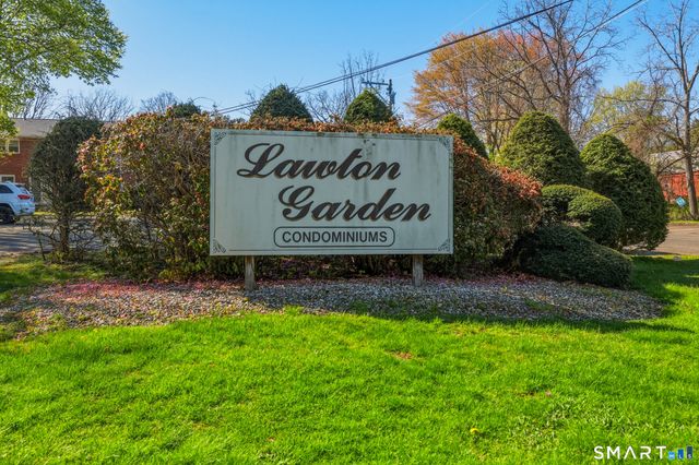 14 Lawton Road 17, Manchester, CT 06040