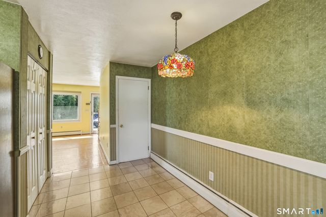 14 Lawton Road 17, Manchester, CT 06040