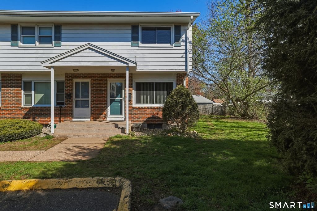 14 Lawton Road 17, Manchester, CT 06040