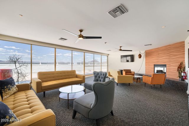 4750 N CENTRAL Avenue K17, Phoenix, AZ 85012