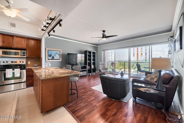 4750 N CENTRAL Avenue K17, Phoenix, AZ 85012
