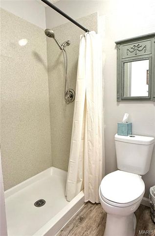 13734 La Conte Court, St Louis, MO 63128