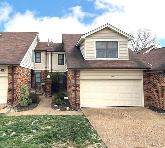 13734 La Conte Court, St Louis, MO 63128