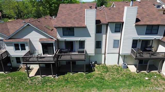 13734 La Conte Court, St Louis, MO 63128