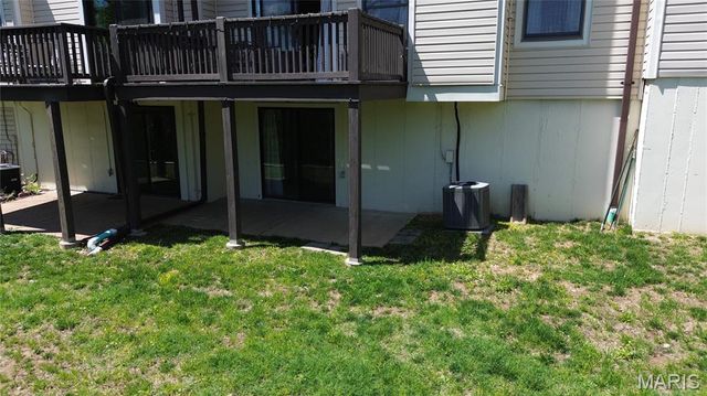 13734 La Conte Court, St Louis, MO 63128