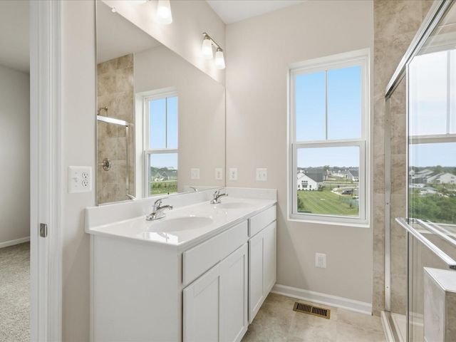 124 SWANSONG PL, Winchester, VA 22603