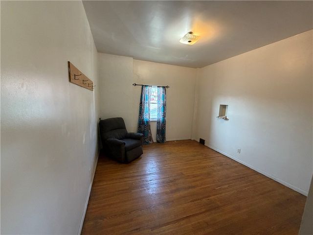 816-818 Mckean, Donora, PA 15033
