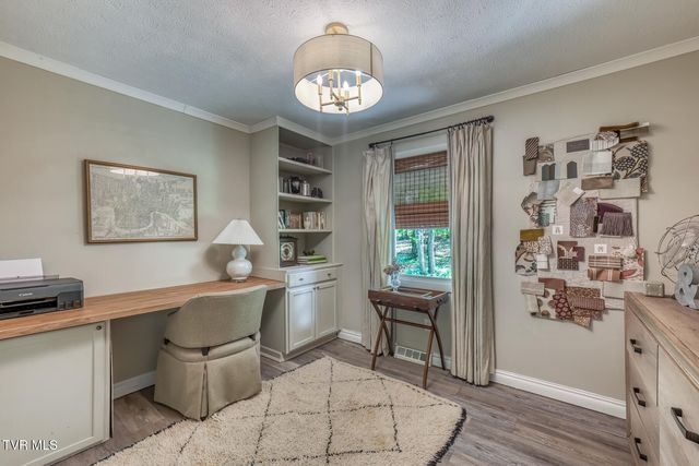 713 Crowell Lane, Johnson City, TN 37601