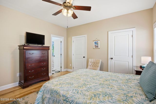 101 NE 33rd Street, Oak Island, NC 28465