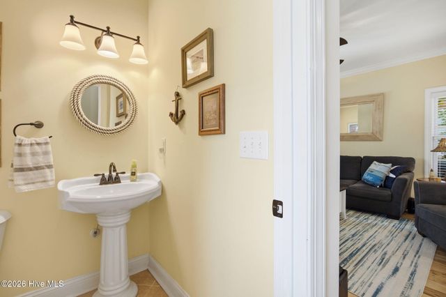 101 NE 33rd Street, Oak Island, NC 28465