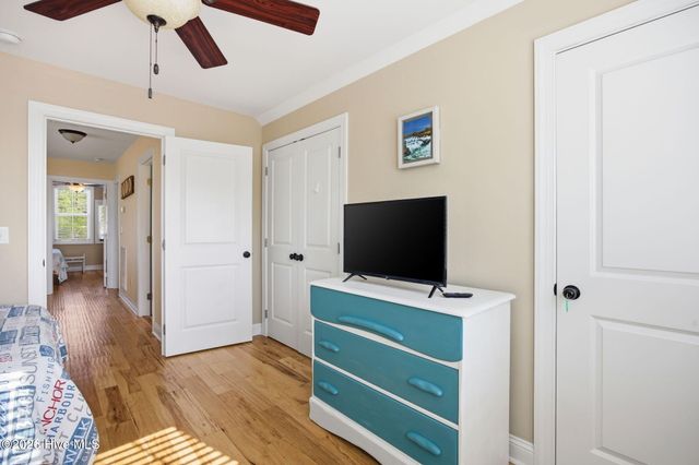 101 NE 33rd Street, Oak Island, NC 28465