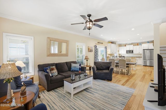 101 NE 33rd Street, Oak Island, NC 28465