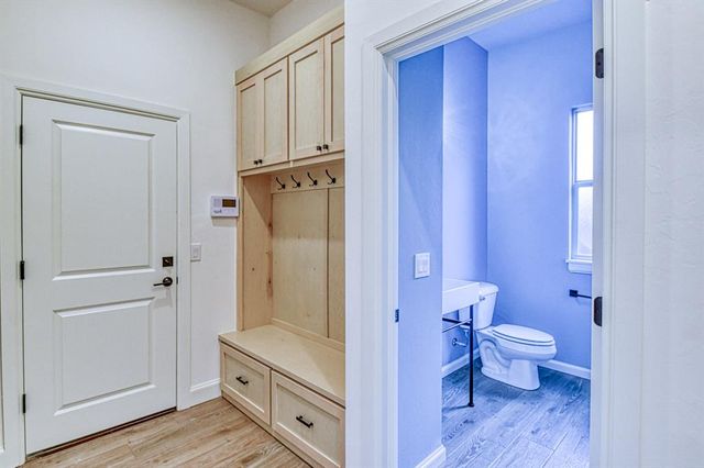 2812 Astor Drive, Norman, OK 73072