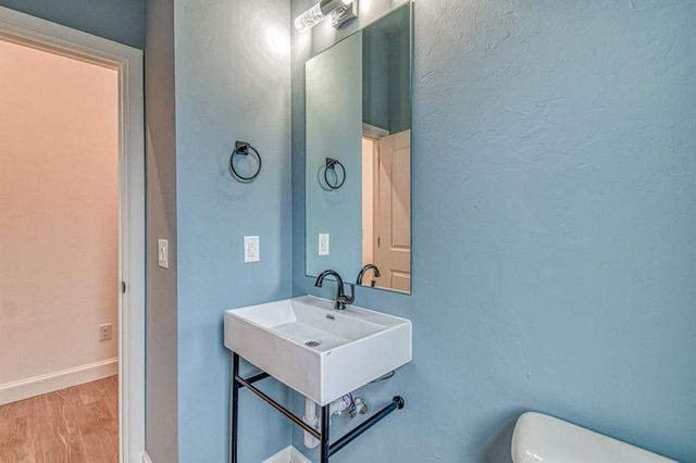 2812 Astor Drive, Norman, OK 73072