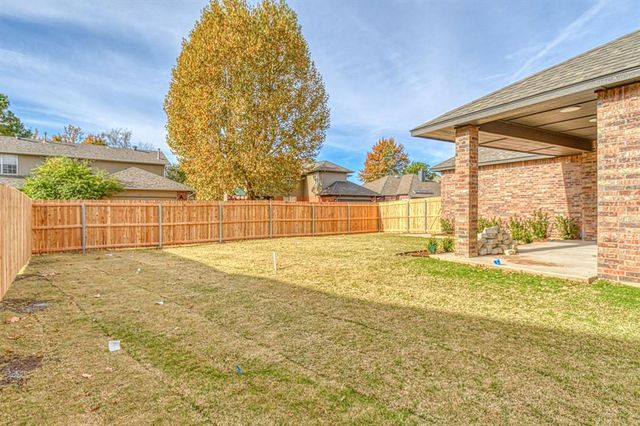 2812 Astor Drive, Norman, OK 73072