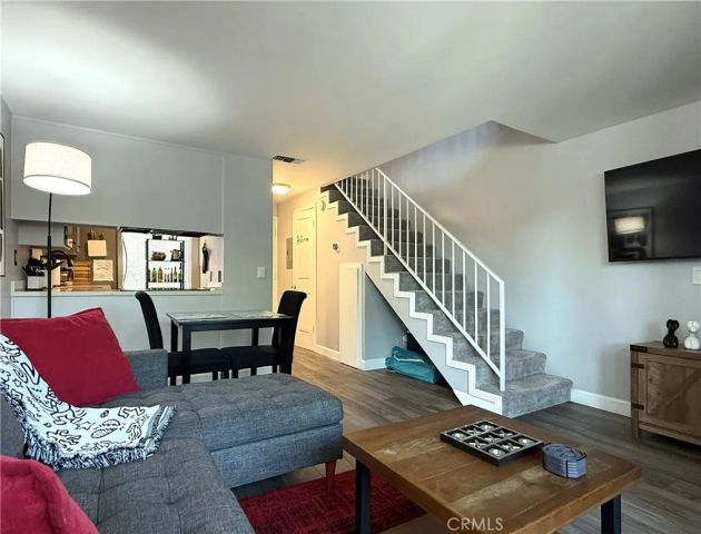 1600 Redondo Avenue 2, Long Beach, CA 90804
