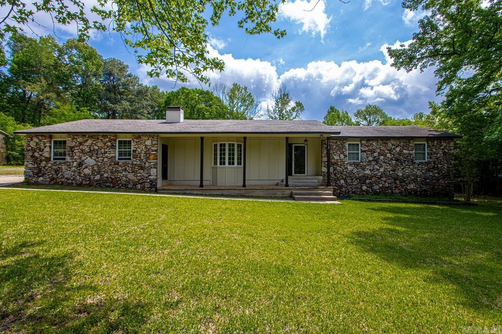 5710 Oakbrook Road, Alexander, AR 72002