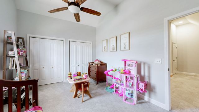 1016 Tulip Blossom Dr, Hermitage, TN 37076
