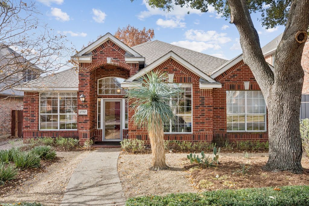 17707 Knollmeadow Lane, Dallas, TX 75287