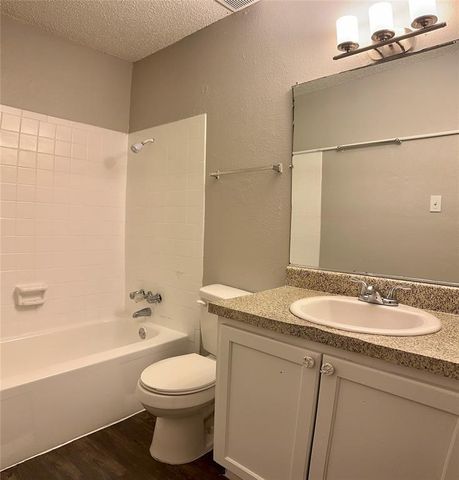 5426 Menchaca RD 124, Austin, TX 78745