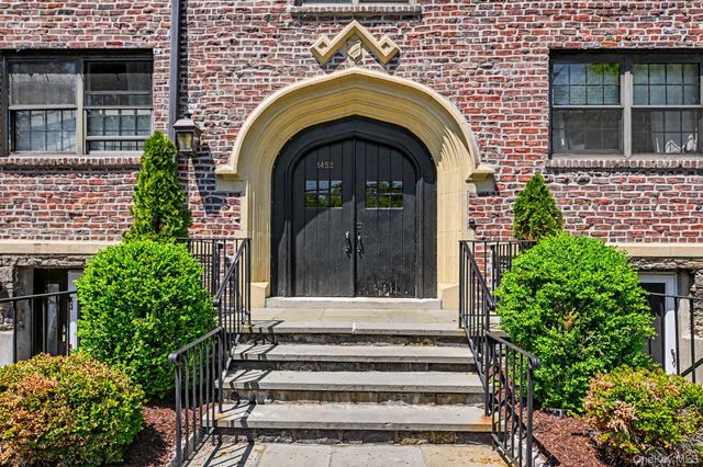 1452 Boston Post Road 3C, Larchmont, NY 10538