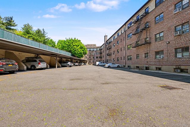 1452 Boston Post Road 3C, Larchmont, NY 10538