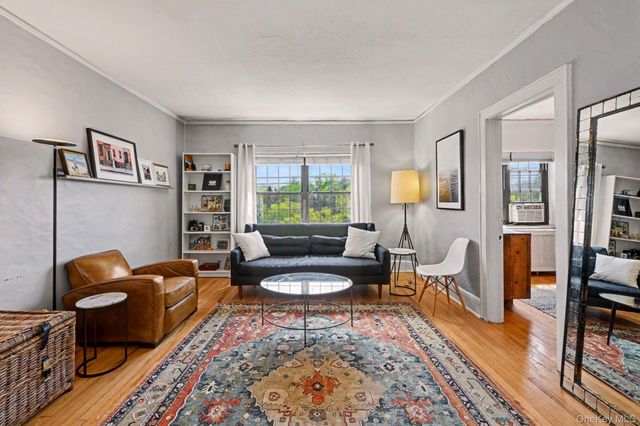 1452 Boston Post Road 3C, Larchmont, NY 10538