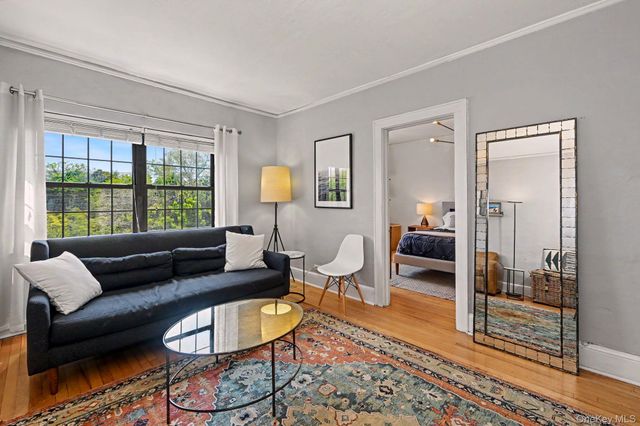 1452 Boston Post Road 3C, Larchmont, NY 10538